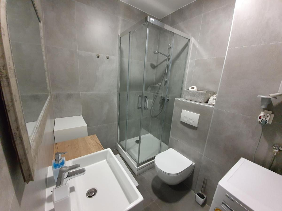 Apartman Luka ซาเกร็บ ภายนอก รูปภาพ